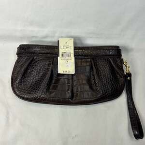 Ann Taylor LOFT Dark Brown Croc Embossed Genuine Leather Wristlet Clutch, NWT
